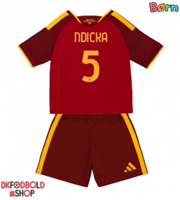 AS Roma Evan Ndicka #5 Hjemmebanesæt Børn 2026-27 Kort ærmer (+ korte bukser)
